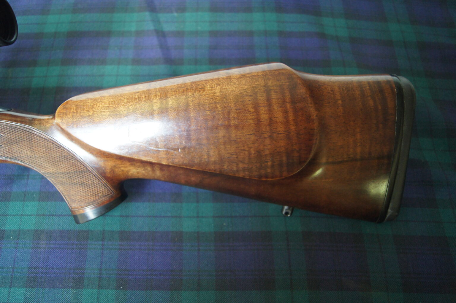 7mm Rem Mag Tikka M65 bolt action rifle – J Roberts & Son